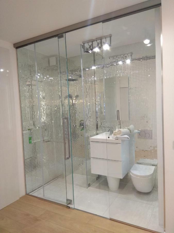 Luxury Apartment With Own Parking Chorzow Ngoại thất bức ảnh